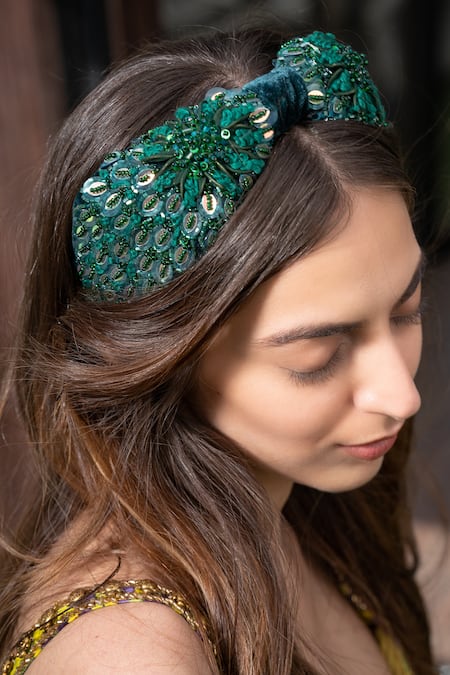 Mehak Murpana Green Embroidery, Sequins Velvet Headband Online at Aza Fashions Mehak Murpana_Green Embroidery, Sequins Velvet Headband _Online_at_Aza_Fashions