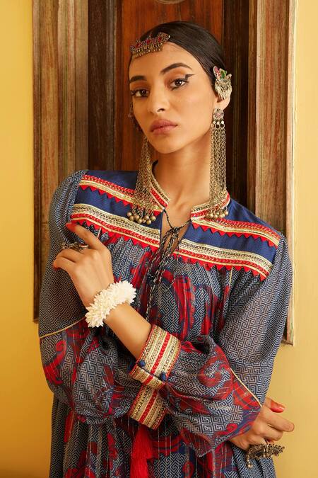 Nadima Saqib_Blue Tunic- Lurex Georgette And Georgetteslip- Shantoon Floral, Geometric V Print _Online_at_Aza_Fashions