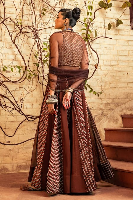 Nadima Saqib Geometric Print Skirt Set 