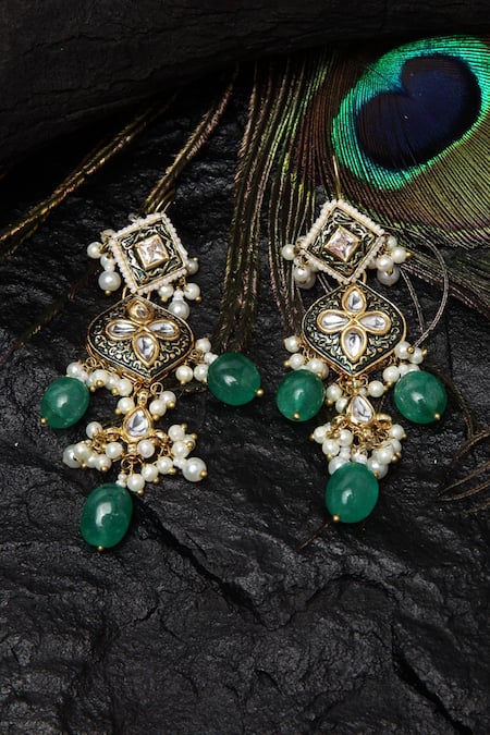 Dugran By Dugristyle Green Kundan Embellished Dangler Earrings 