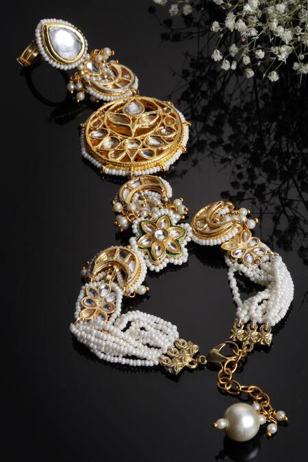 Dugran By Dugristyle Gold Plated Pearls, Diamonds Kundan Floral Hathphool Online at Aza Fashions Dugran By Dugristyle_Gold Plated Pearls, Diamonds Kundan Floral Hathphool _Online_at_Aza_Fashions