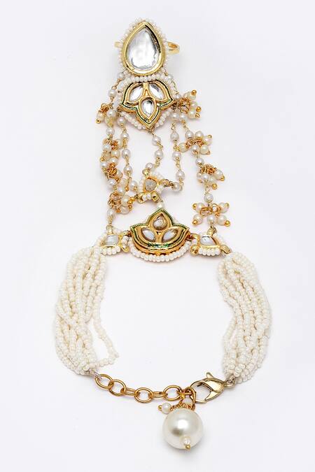 Buy Dugran By Dugristyle Gold Plated Pearls Kundan Hathphool Online at Aza Fashions Buy_Dugran By Dugristyle_Gold Plated Pearls Kundan Hathphool _Online_at_Aza_Fashions
