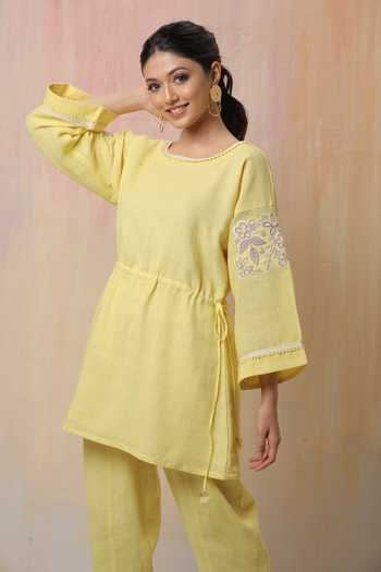 Buy_Leela By A_Yellow Jute , Mulmul Floral, Embroidered Sleeve Kurta And Pant Set _Online_at_Aza_Fashions