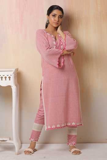 Leela By A_Pink Jute , Mulmul Floral, Ghungroo Notched Embroidered Kurta Set _Online_at_Aza_Fashions
