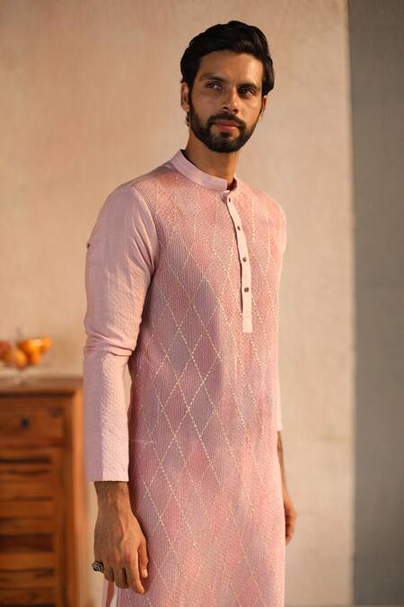 Shop Philocaly Pink 100% Silk Thread Work Campari Embroidered Kurta at Aza Fashions Shop_Philocaly_Pink 100% Silk Thread Work Campari Embroidered Kurta_at_Aza_Fashions