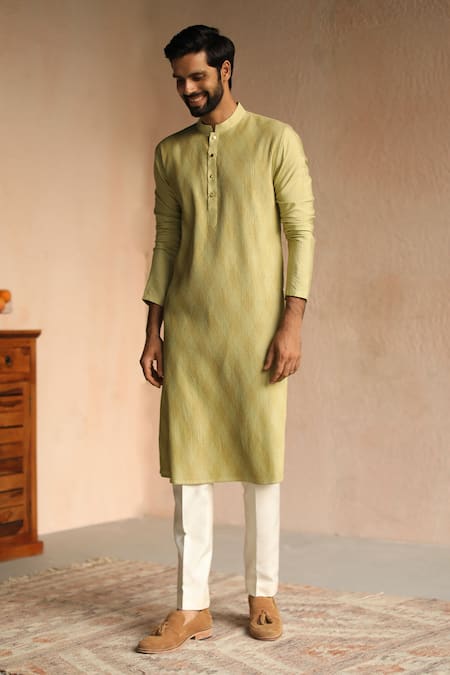 Philocaly Saga Pintuck Kurta 