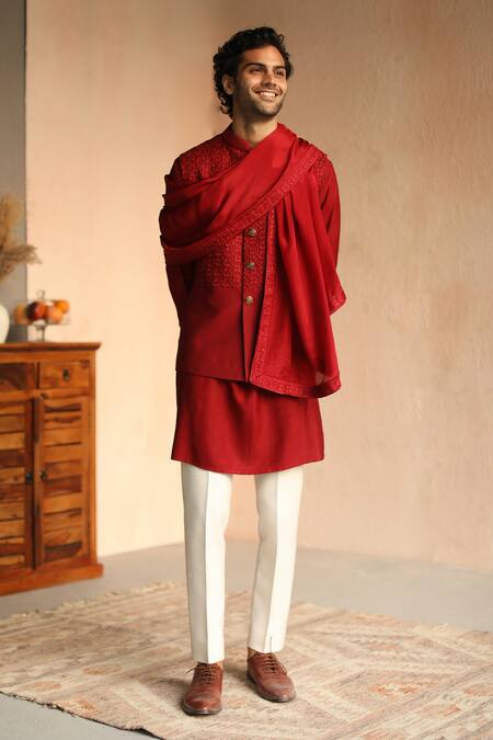 Philocaly Red 100% Wool Thread Work Pompously Embroidered Bundi Online at Aza Fashions Philocaly_Red 100% Wool Thread Work Pompously Embroidered Bundi _Online_at_Aza_Fashions