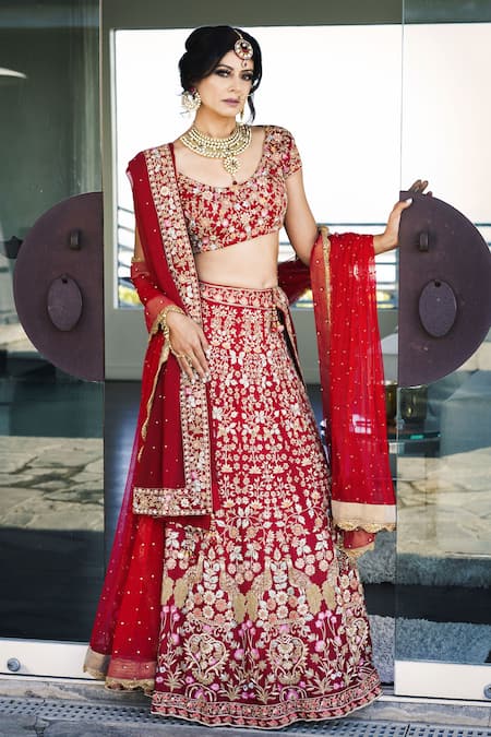 Rohini Bedi Silk Embroidered Bridal Lehenga Set 