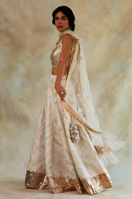 Priyanka Raajiv White Brocades And Handwoven Tissue, Cottons, Prints, Gule Makhmal Lehenga Set Online at Aza Fashions Priyanka Raajiv_White Brocades And Handwoven Tissue, Cottons, Prints, Gule Makhmal Lehenga Set _Online_at_Aza_Fashions