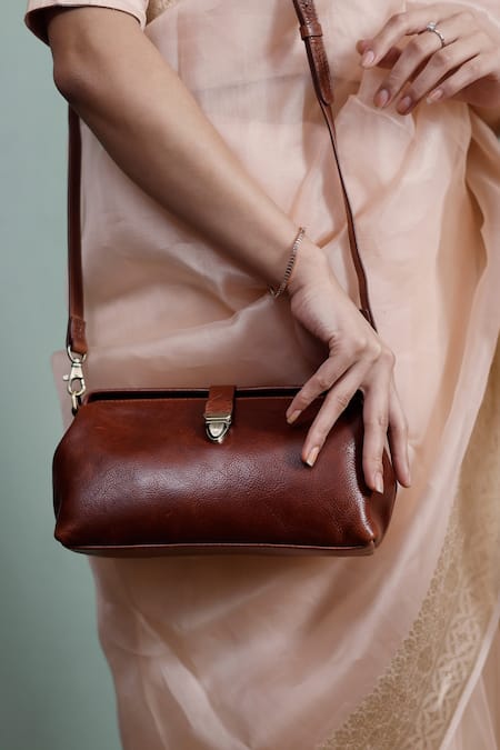 Buy_Tan & Loom_Brown Vintage Sling Bag _Online_at_Aza_Fashions