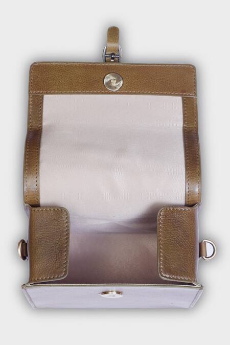 Shop Tan & Loom Green Piccolo Box Bag Online at Aza Fashions Shop_Tan & Loom_Green Piccolo Box Bag _Online_at_Aza_Fashions