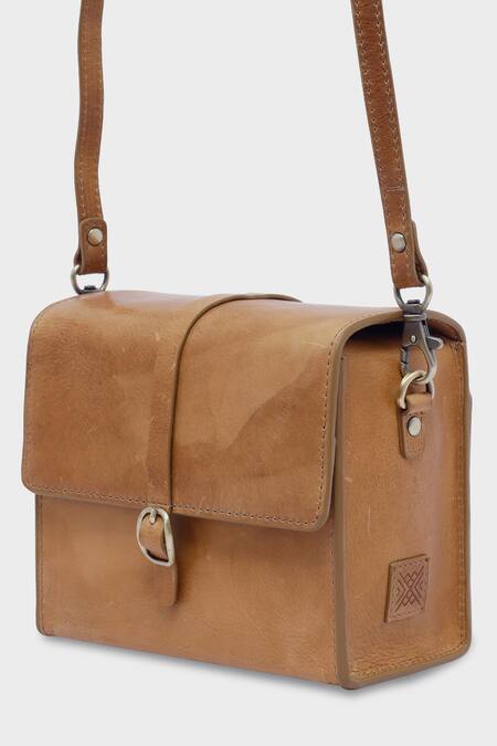 Tan & Loom Brown Piccolo Box Bag Online at Aza Fashions Tan & Loom_Brown Piccolo Box Bag _Online_at_Aza_Fashions