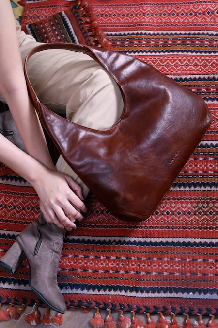 Tan & Loom Brown Hippies Hobo Bag Online at Aza Fashions Tan & Loom_Brown Hippies Hobo Bag _Online_at_Aza_Fashions