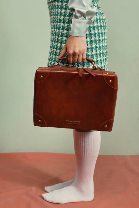 Buy_Tan & Loom_Brown Vintage Trunk Style Sling Bag _Online_at_Aza_Fashions