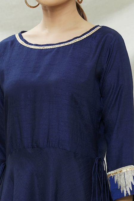 Khwaab By Sanjana Lakhani Blue Polyester Embroidery, Sequins Round Neck Navy Anarkali at Aza Fashions Khwaab By Sanjana Lakhani_Blue Polyester Embroidery, Sequins Round Neck Navy Anarkali_at_Aza_Fashions