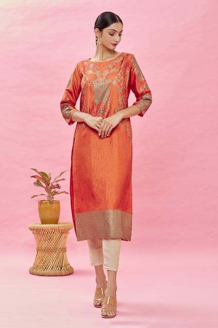 Buy Green Cotton Printed Geometric Round Kurta For Women by Silkwaves Online  at Aza Fashions.