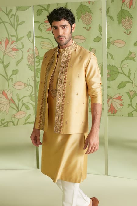 Sanjev Marwaaha_Yellow Cotton Silk Thread And Bead Geometric Embroidered Bundi Kurta Set_Online_at_Aza_Fashions