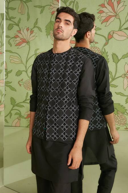 Buy Sanjev Marwaaha Black Cotton Silk Thread And Bead Geometric Embroidered Bundi Kurta Set Online at Aza Fashions Buy_Sanjev Marwaaha_Black Cotton Silk Thread And Bead Geometric Embroidered Bundi Kurta Set_Online_at_Aza_Fashions