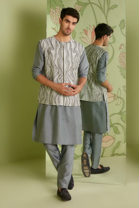 Sanjev Marwaaha Cutdana Embroidered Bundi Kurta Set 