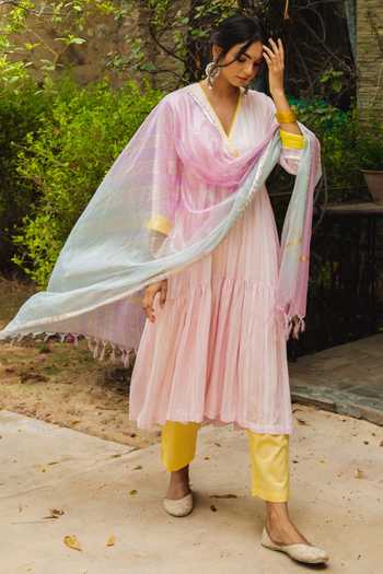 Myaara Gulabi Chanderi Anarkali Pant Set 