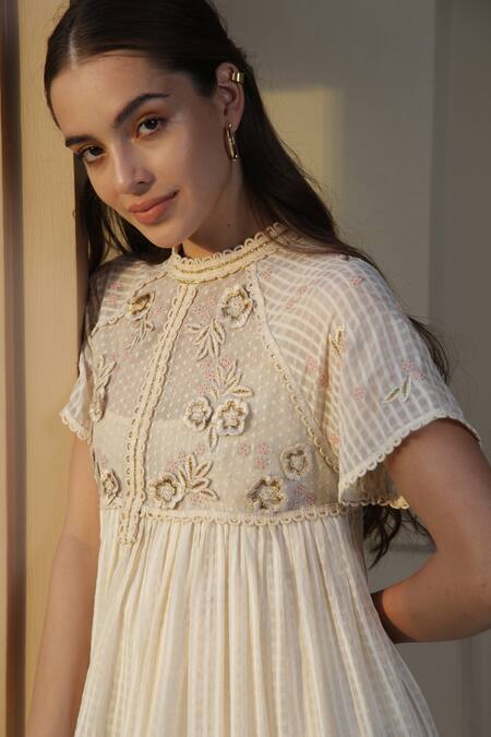 Shop_Bhanuni By Jyoti_White Viscose Bead Work, Floral Applique, Thread Purity Pearl Embroidered Tunic _Online_at_Aza_Fashions