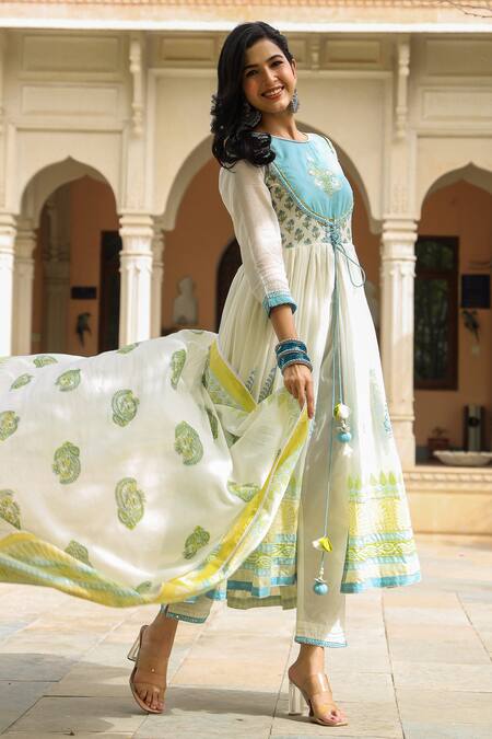Shop_Bairaas_Blue Mulmul Hand Block Print Anarkali Set_at_Aza_Fashions