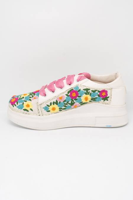 Buy_The Saree Sneakers_Multi Color Floral Embroidered Sneakers _Online_at_Aza_Fashions