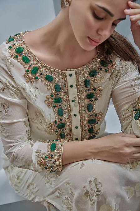 Buy_Cherie D_White Lamhe Embroidery Crystal Round Baroque Floral Tunic _Online_at_Aza_Fashions