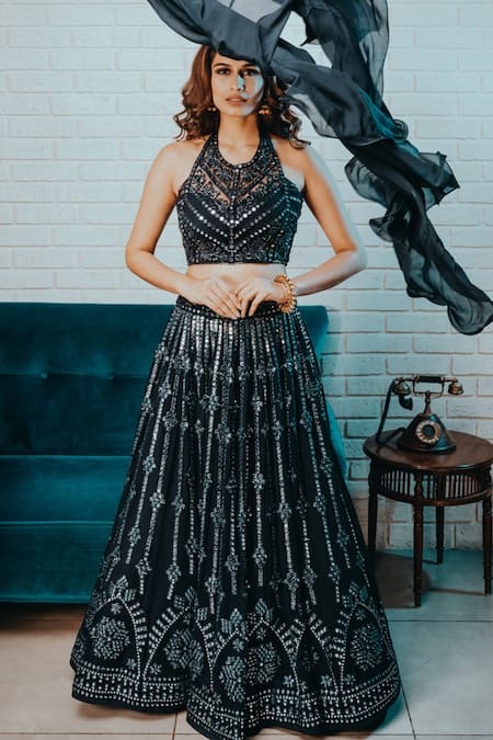 Aaryaa By Kashveen Kohli_Blue Blouse Soft Net And Dupatta Pepper Silk, Lehenga Embroidered Set _Online_at_Aza_Fashions