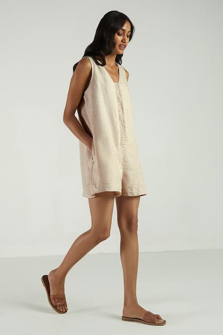 Reistor White 100% Hemp V Neck Romper Online at Aza Fashions Reistor_White 100% Hemp V Neck Romper _Online_at_Aza_Fashions