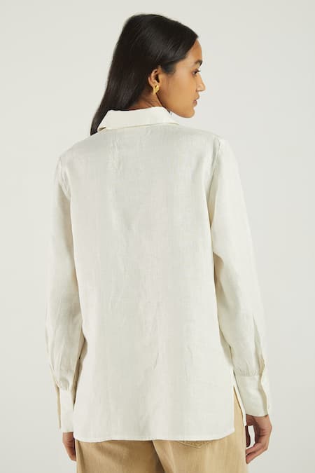 Shop Reistor White 100% Hemp Collared Neck Gathered Shoulder Shirt at Aza Fashions Shop_Reistor_White 100% Hemp Collared Neck Gathered Shoulder Shirt _at_Aza_Fashions
