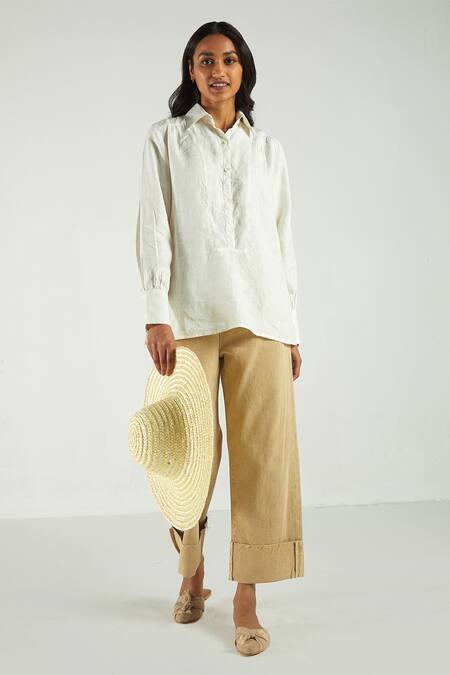 Reistor White 100% Hemp Collared Neck Gathered Shoulder Shirt Online at Aza Fashions Reistor_White 100% Hemp Collared Neck Gathered Shoulder Shirt _Online_at_Aza_Fashions