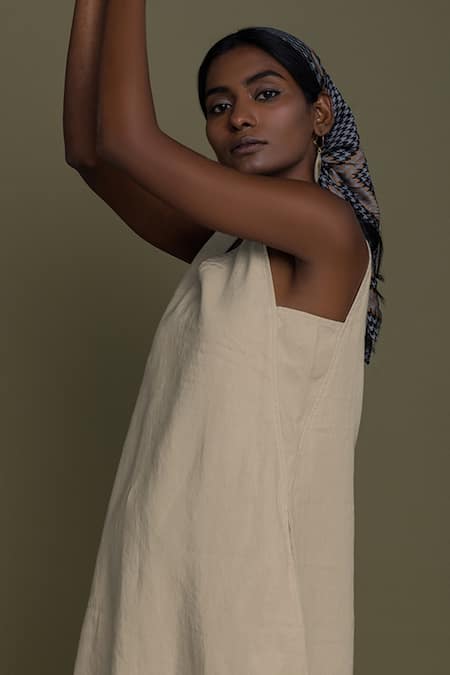 Reistor Beige Hemp V Neck Side Pocket Dress at Aza Fashions Reistor_Beige Hemp V Neck Side Pocket Dress _at_Aza_Fashions