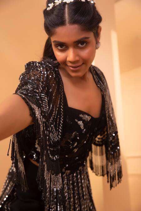 Miku Kumar_Black Net, Georgette Sweetheart Neck Embroidered Tunic Set With Fringe Cape _at_Aza_Fashions