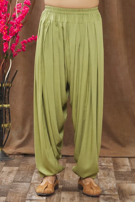 Shop Soniya G Green Handloom Silk Floral, Thread Pathani Kurta And Salwar Set Online at Aza Fashions Shop_Soniya G_Green Handloom Silk Floral, Thread Pathani Kurta And Salwar Set_Online_at_Aza_Fashions