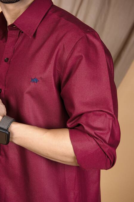 Buy_The MeN'S Kompany_Maroon Cotton Shirt _Online_at_Aza_Fashions