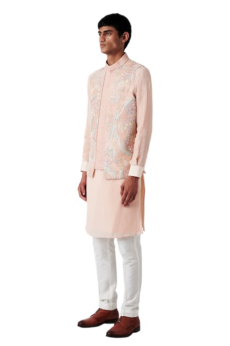Amaare_Peach Raw Silk Floral Embroidered Bundi And Kurta Set _Online_at_Aza_Fashions