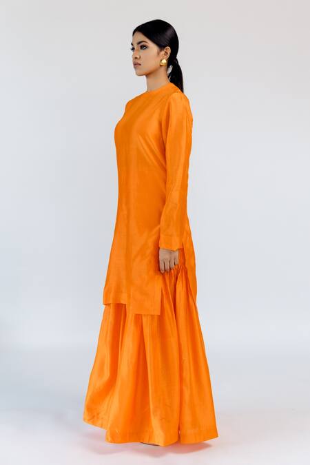 Buy Mimamsaa Orange Chanderi Silk Plain Round Pitambara Kurta And Pant Set Online at Aza Fashions Buy_Mimamsaa_Orange Chanderi Silk Plain Round Pitambara Kurta And Pant Set _Online_at_Aza_Fashions