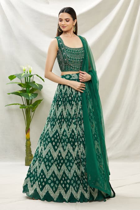 Samyukta Singhania_Green Silk, Muslin, Net Mirrors, Embroidery Round Bandhani Print Lehenga Set _Online_at_Aza_Fashions