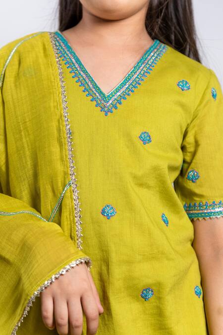 Buy_BOTEH_Green Cotton, Chanderi Silk Embroidery Bandhani Print Lehenga Set_Online_at_Aza_Fashions