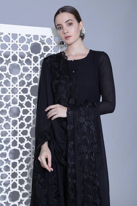 Mehak Talreja Couturre_Black Cotton Voile Thread Work Round Floral Embroidered Anarkali Set_Online_at_Aza_Fashions