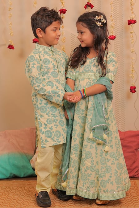 Buy_Tiny Colour_Yellow Chiffon, Cotton Tassels Lily Printed Anarkali With Dupatta _Online_at_Aza_Fashions