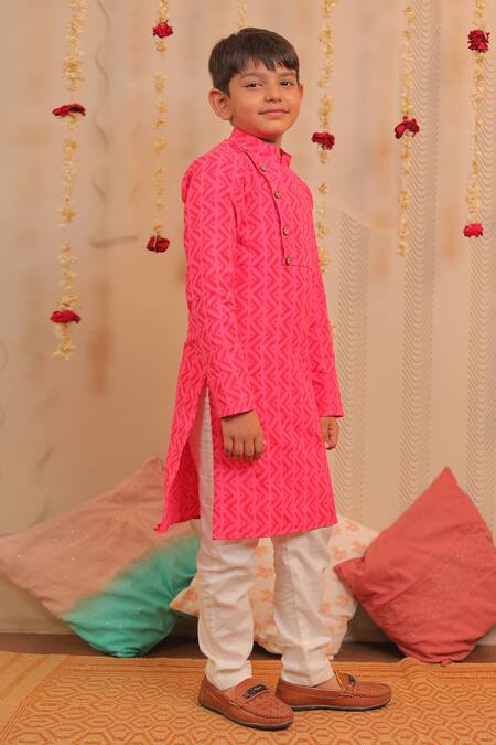 TINY COLOUR_Pink Cambric Cotton Printed Block Gulab Kurta Set _Online_at_Aza_Fashions