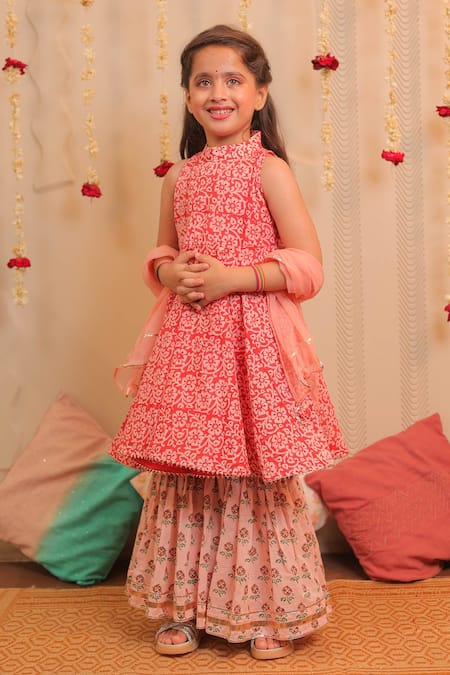 Shop_Tiny Colour_Peach Chiffon, Cotton Lace, Tassels Mogra Printed Kurta Gharara Set _Online_at_Aza_Fashions