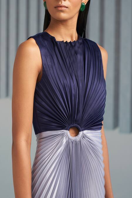 Buy_Pleats By Aruni_Blue Crepe Plain Round Colorblock Pleated Gown