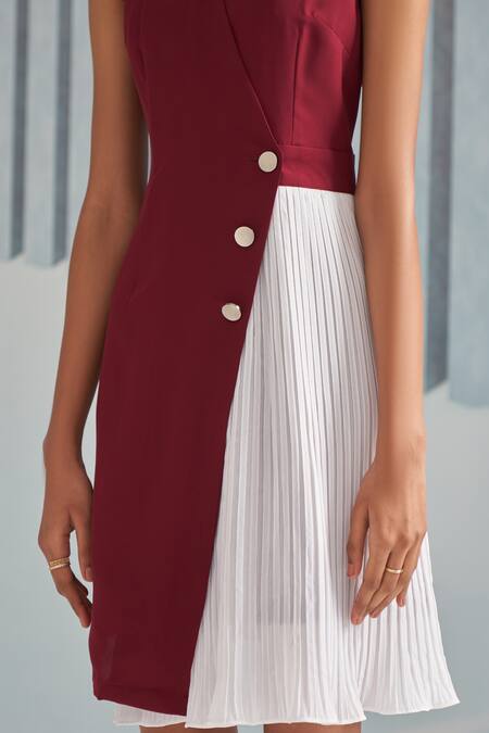 Buy Pleats By Aruni Red Crepe With Pleated Detail Plain V Neck Blazer Dress Online at Aza Fashions Buy_Pleats By Aruni_Red Crepe With Pleated Detail Plain V Neck Blazer Dress_Online_at_Aza_Fashions