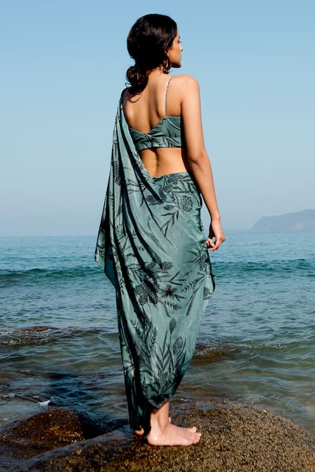 Vivek Patel_Green Habutai Floral V Neck Print Saree Gown With Bustier _Online_at_Aza_Fashions