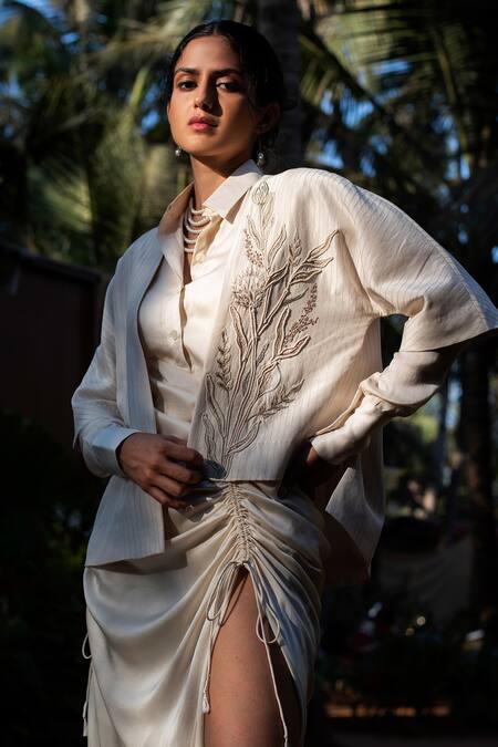 Buy Vivek Patel White Eco Bemberg Satin Spread Collar Asymmetric Shirt Dress Online at Aza Fashions Buy_Vivek Patel_White Eco Bemberg Satin Spread Collar Asymmetric Shirt Dress _Online_at_Aza_Fashions