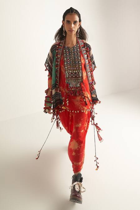 Shop Aseem Kapoor Orange Natural Crepe Round Mitra Tie Dye Kurta Set With Veni Jacket at Aza Fashions Shop_Aseem Kapoor_Orange Natural Crepe Round Mitra Tie Dye Kurta Set With Veni Jacket_at_Aza_Fashions