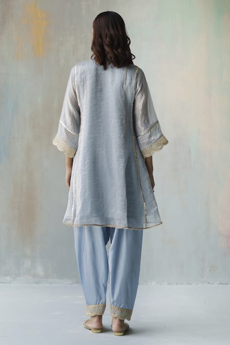 Begum Noor Embellished Kurta Set 